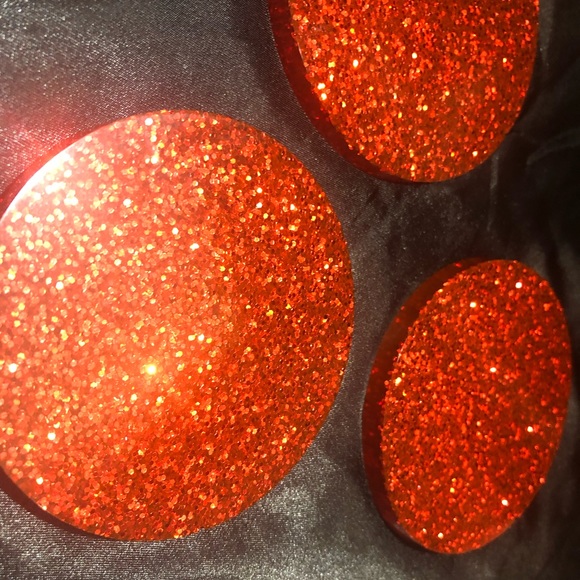 Red Glitter Coaster Set Resin Glam For Home Decor or Holiday / Christmas - Picture 6 of 17